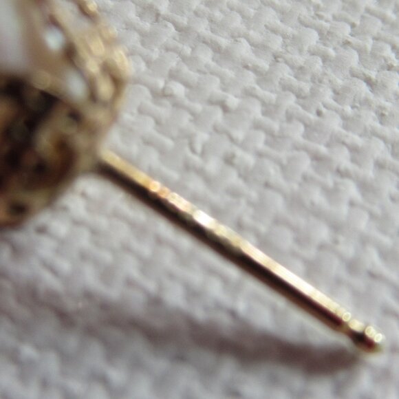 14K Filigree, Yellow Gold w/ 6mm Pearls, Earrings, Vintage, 90s, Floral - Picture 7 of 11